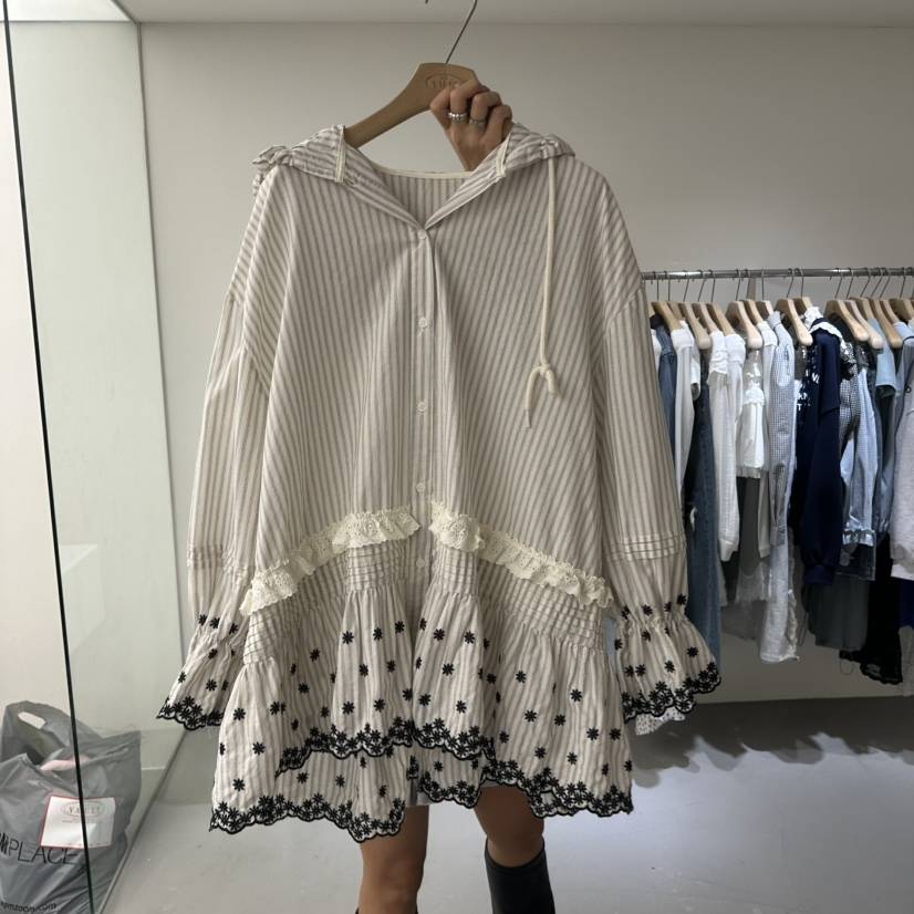 VAULT韓國直郵實拍女士新款休閑26春夏人氣襯衫蕾絲衫刺繡VAULT襯衫/蕾絲衫