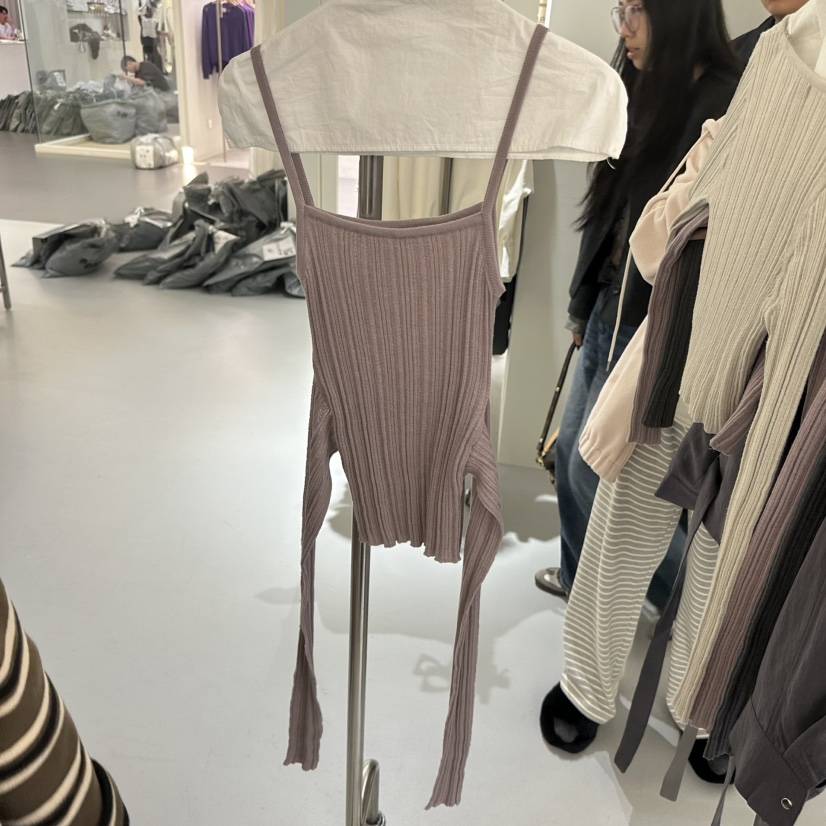 LOVE YOU SO MUCH/MORE THAN YESTERDAY韓國直郵女士新品時尚吊帶背心LYSM/MORE THAN YESTERDAY吊帶/背心