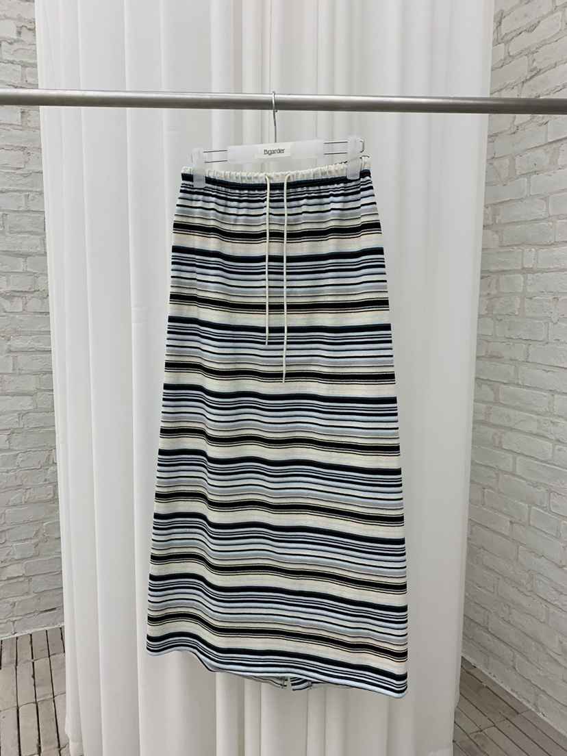 B_GARDER韓國直郵女士新款職業26春夏熱賣人氣休閑時尚長裙B.GARDER長裙