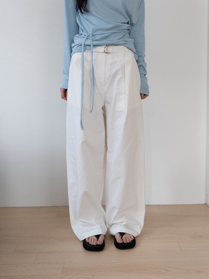 B_GARDER韓國直郵實拍女裝新品熱賣人氣職業26春夏休閑褲絨B.GARDER休閑褲