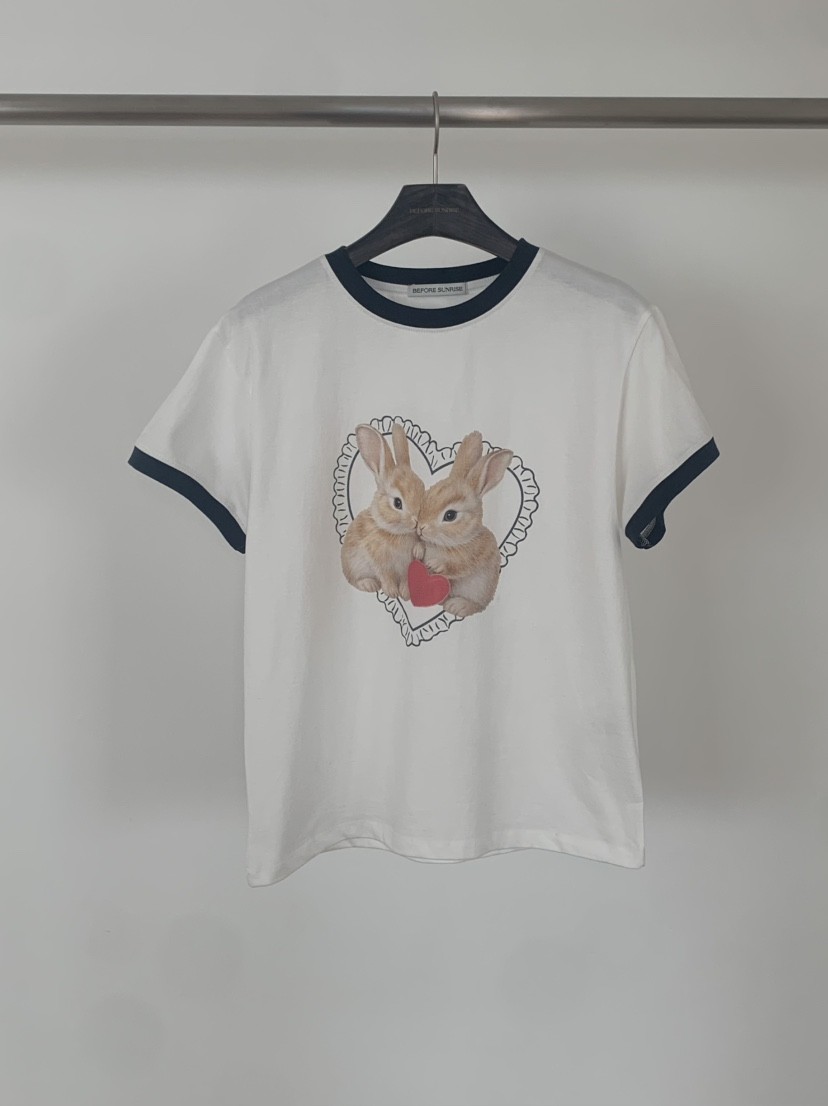 BEFORE SUNRISE韓國東大門直郵女士新品人氣時尚T恤兔子BEFORE SUNRISET恤