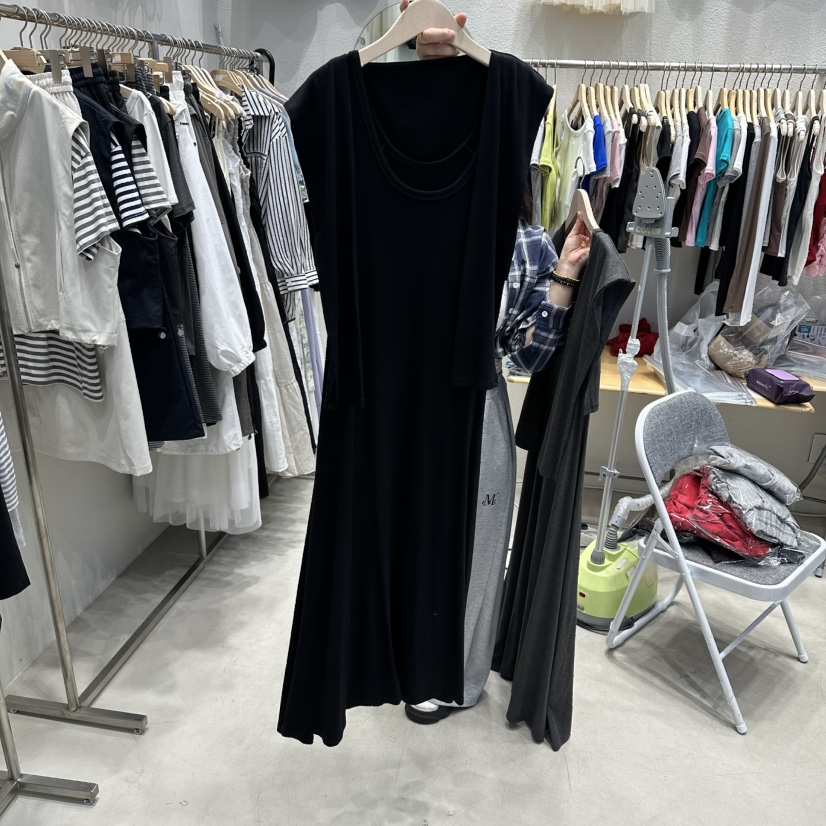 HOT PLACE/DREAM GIRIS/HOT ISSUE韓國代購女士新品推薦連衣裙含圍巾HOT PLACE/DREAM GIRIS/HOT ISSUE連衣裙