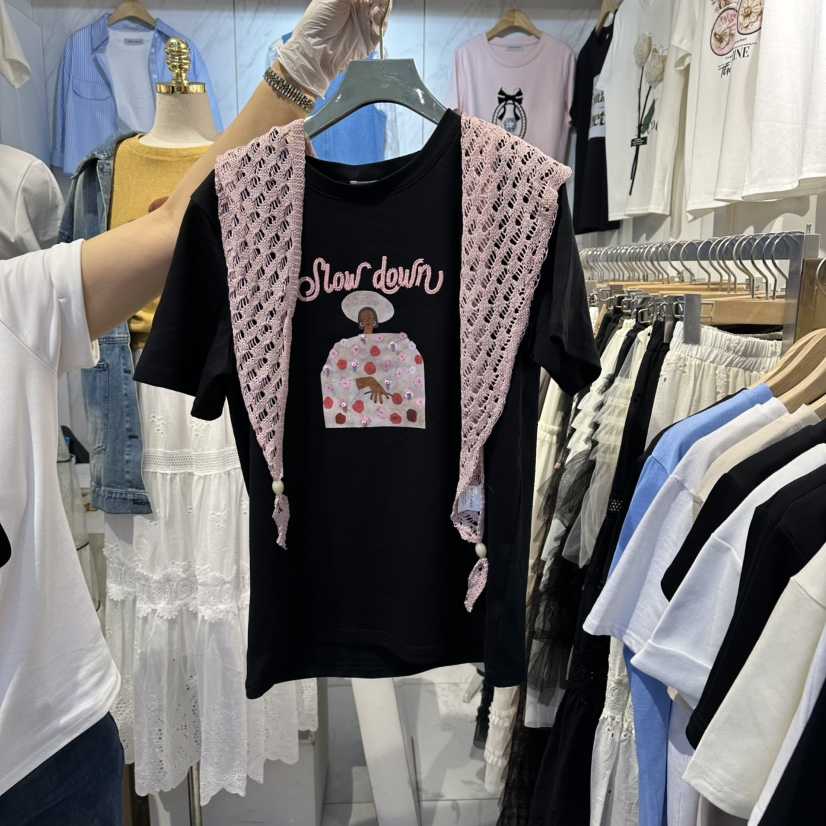 COCO HOLIC韓國代購女士新款人氣職業推薦T恤含圍巾套裝COCO HOLICT恤