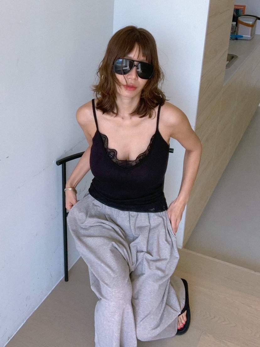 PARIS MATCH東大門實拍女裝新款推薦真品職業26春夏吊帶背心PARIS MATCH吊帶/背心