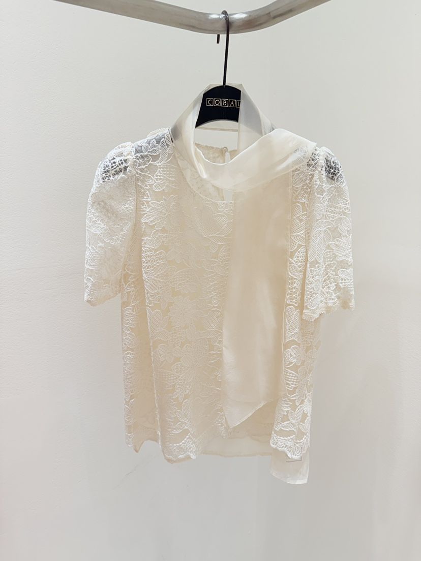 CORAL韓國代購女士新品推薦人氣真品職業襯衫蕾絲衫不含絲巾CORAL襯衫/蕾絲衫