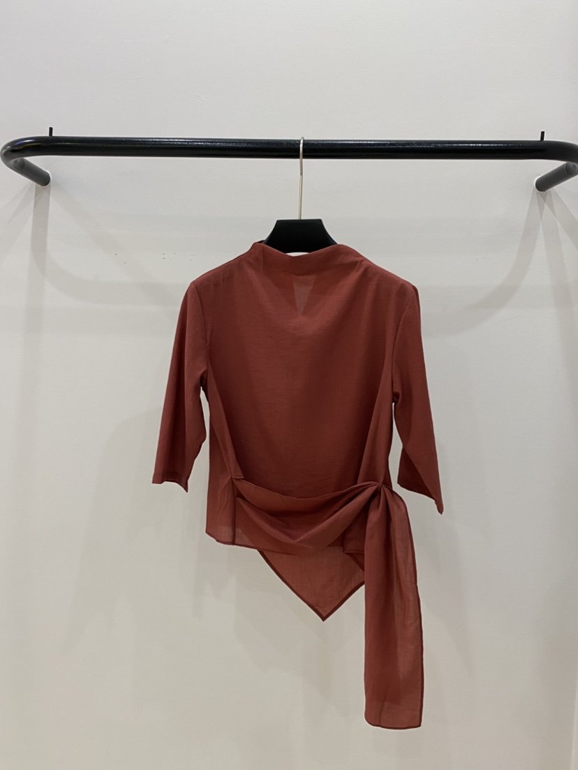 MUSHROOM EFFECT韓國直郵女裝新款26春夏熱賣襯衫蕾絲衫MUSHROOM EFFECT襯衫/蕾絲衫