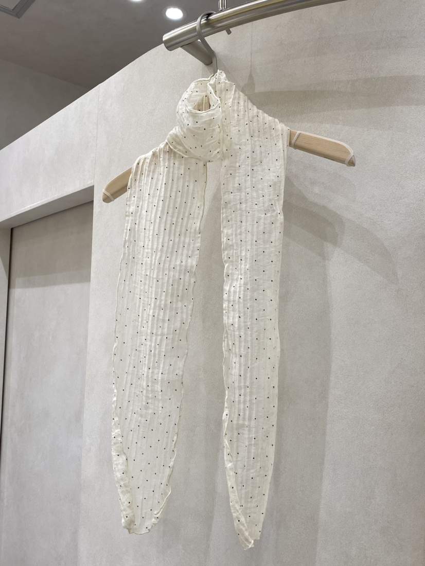 WHO IS SHE韓國直郵女士新品熱賣推薦時尚圍巾披肩圍巾WHO IS SHE圍巾/披肩