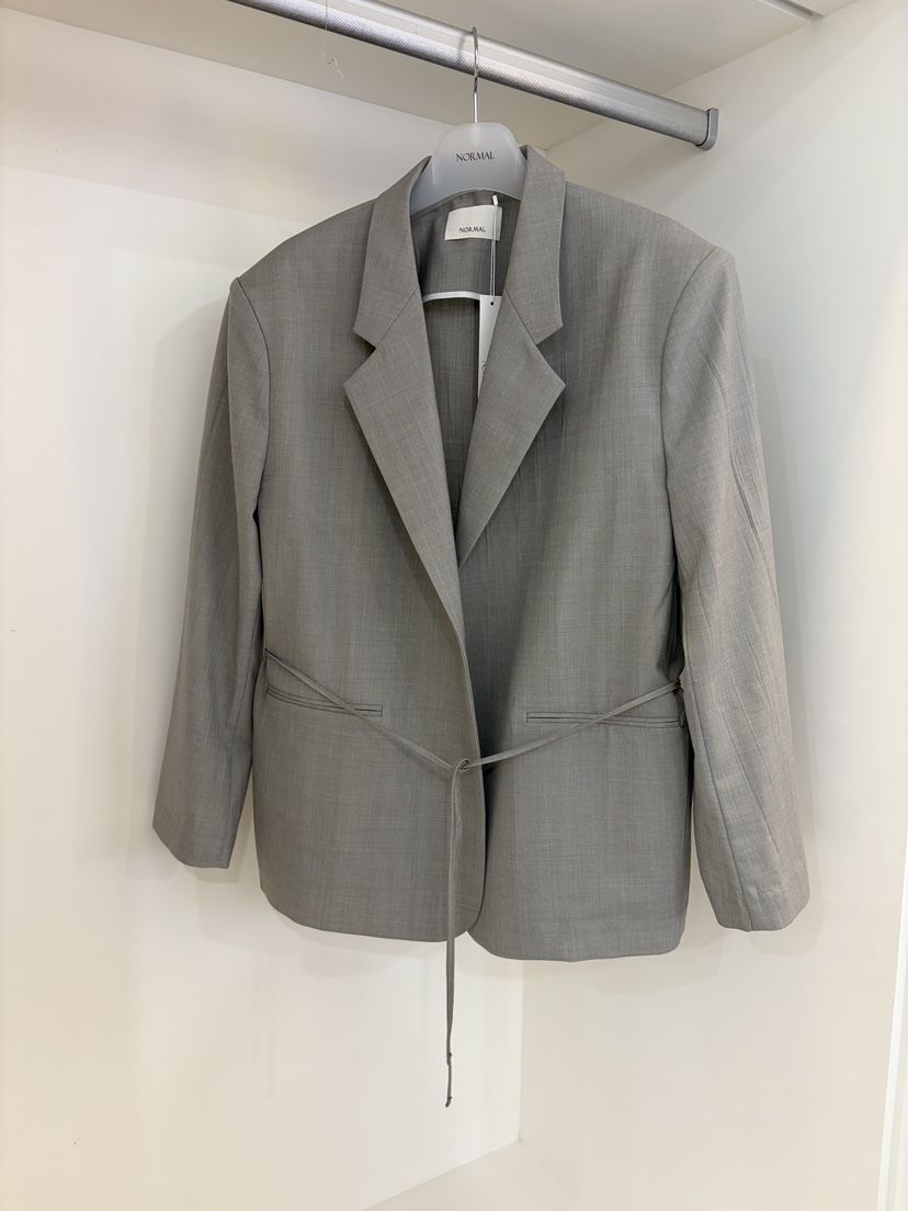 NORMAL韓國東大門直郵女裝新款休閑熱賣26春夏夾克含腰帶褶裥NORMAL夾克