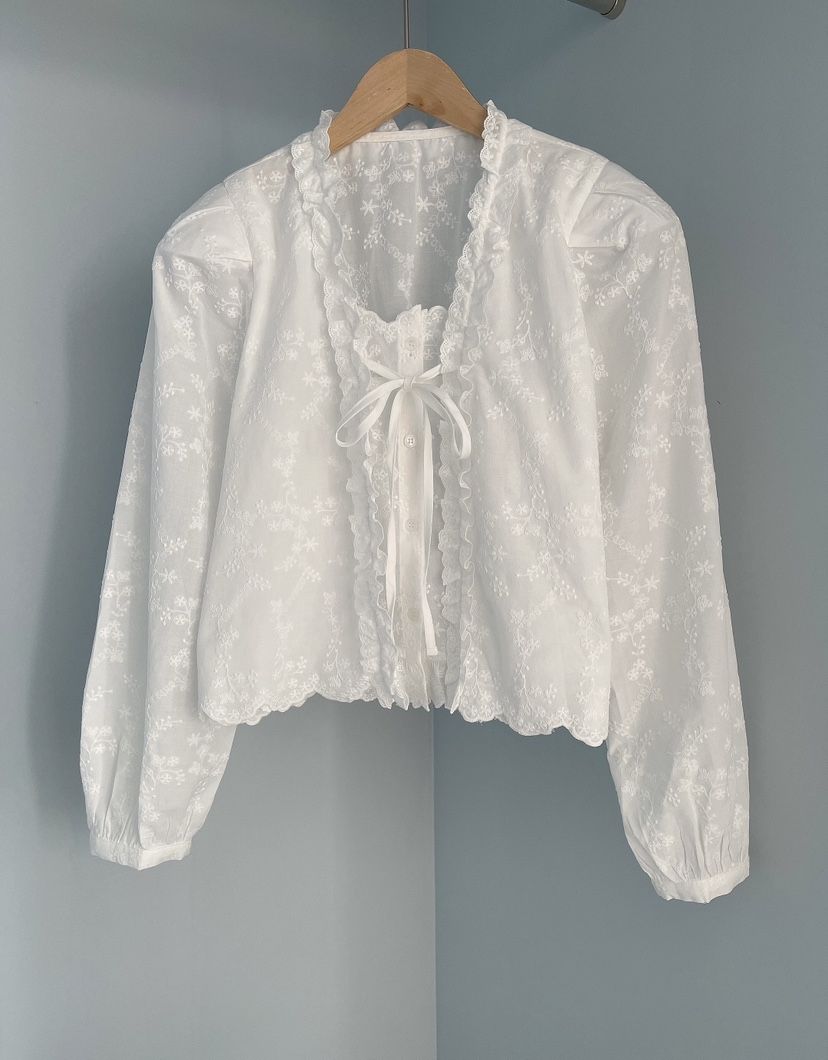 MINIQUEENS韓國直郵女裝新品休閑時尚襯衫蕾絲衫刺繡蕾絲MINIQUEENS襯衫/蕾絲衫