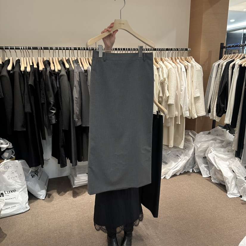 LE BUTTER韓國代購女士新款時尚推薦人氣休閑職業26春夏長裙LE BUTTER長裙