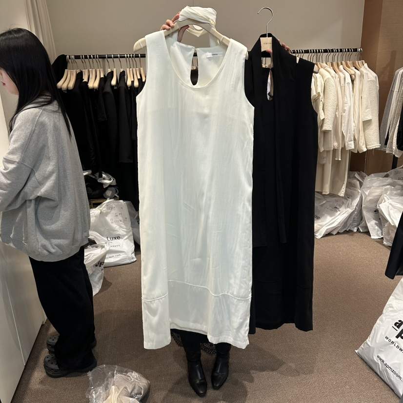 LE BUTTER韓國東大門代購女裝新款推薦人氣連衣裙含圍巾LE BUTTER連衣裙