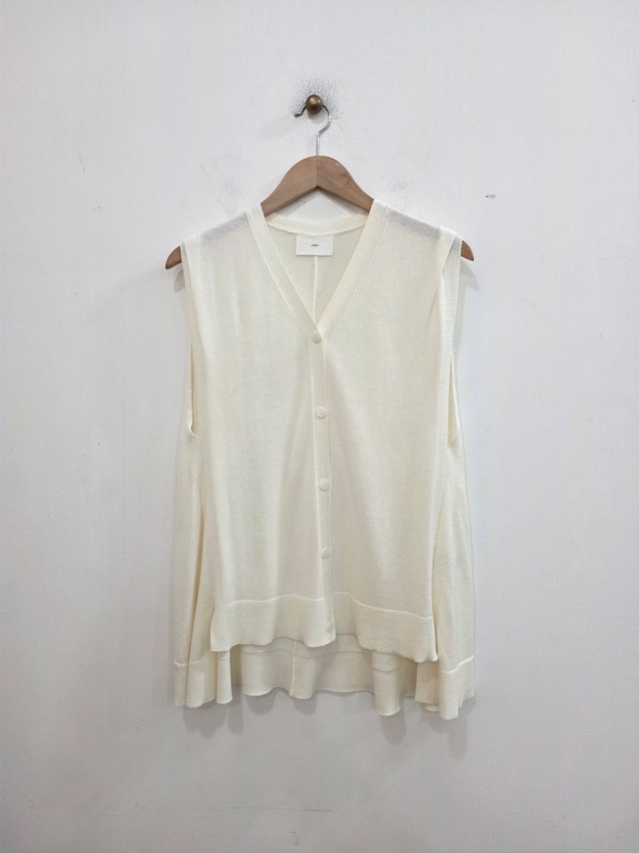 LE MIU韓國代購女裝新款推薦時尚人氣熱賣職業休閑26春夏馬甲LE_MIU馬甲