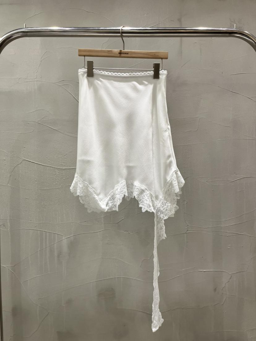 INSSENSE-A韓國直郵女裝新款26春夏半身裙中短裙不對稱蕾絲INSSENSE-A半身裙/中短裙