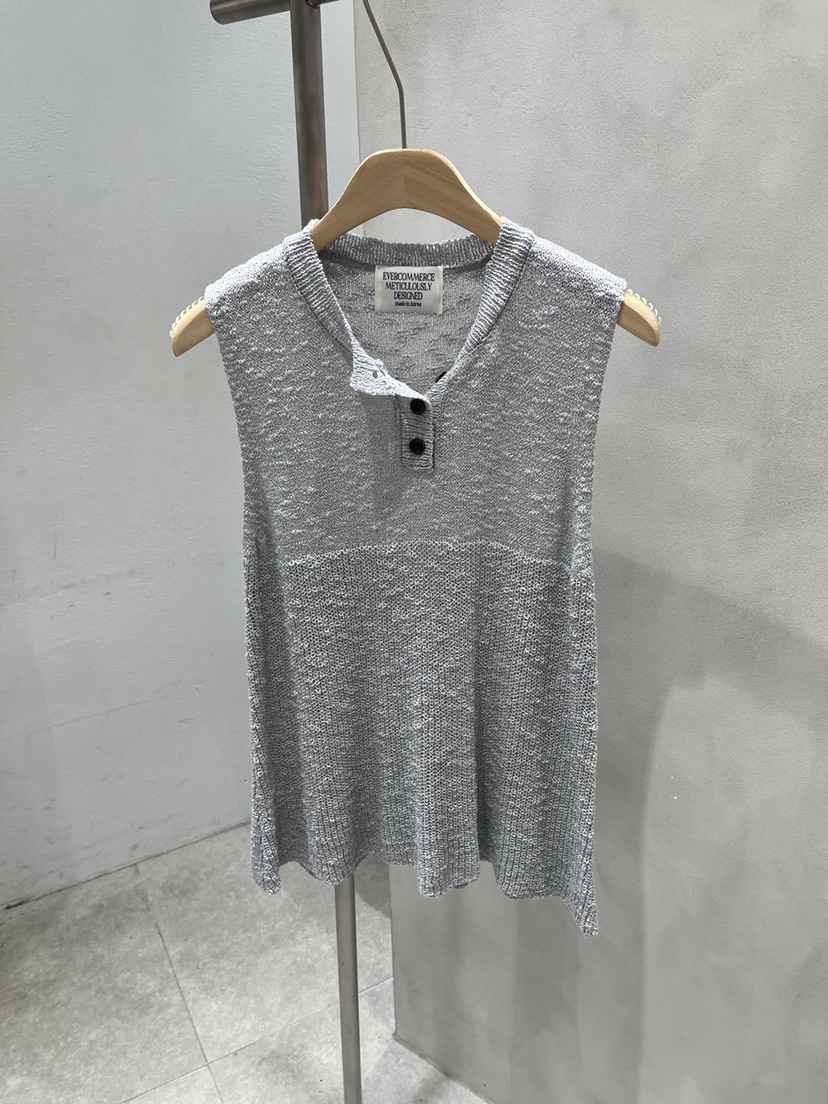 EVERCOMMERCE METICULOUSLY DESIGNED韓國東大門直郵女士新款時尚吊帶背心寬松EVERCOMMERCE METICULOUSLY DESIGNED吊帶/背心