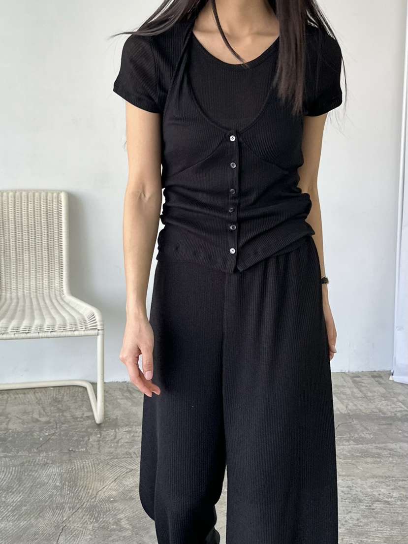 LE VASE韓國東大門直郵女裝新款人氣職業推薦休閑26春夏T恤LE VASET恤