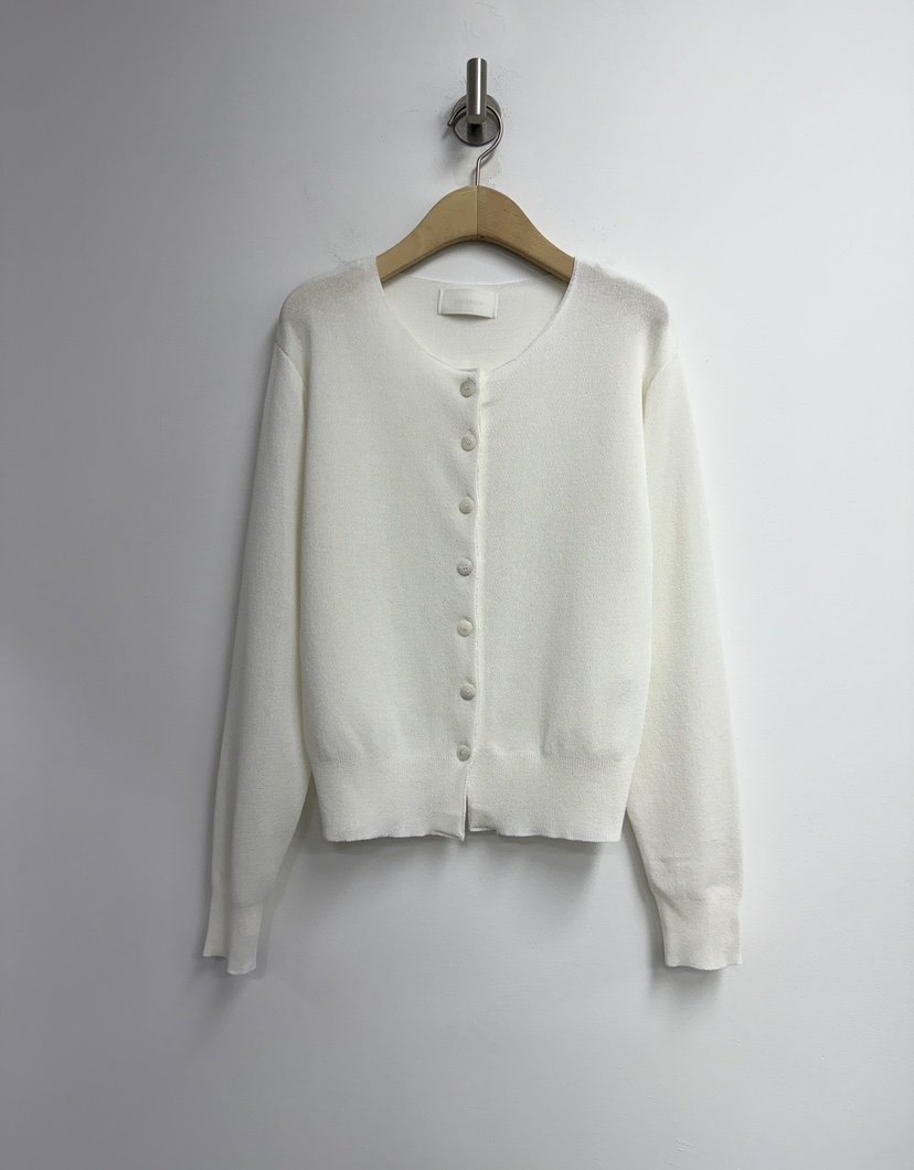 YIKHO STYLE韓國東大門直郵女裝新款推薦人氣26春夏針織衫YIKHO STYLE針織衫