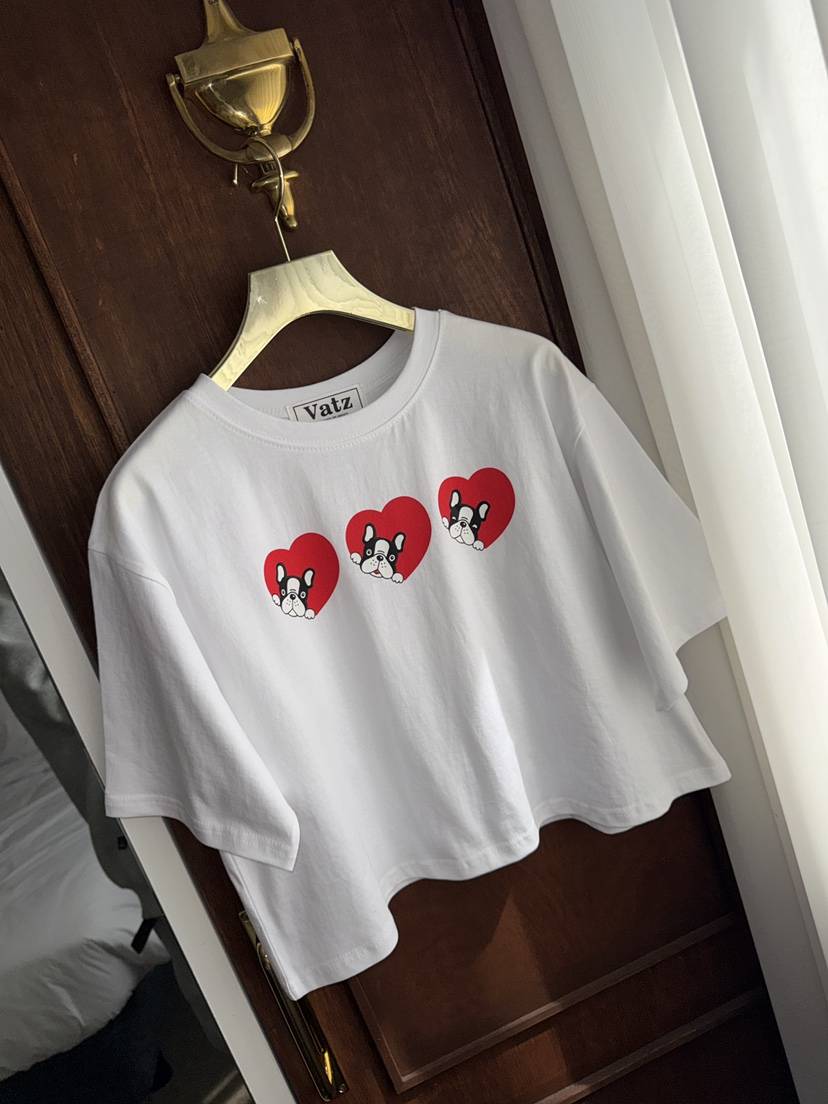 바츠韓國東大門直郵女士新品熱賣時尚休閑人氣推薦職業T恤VatzT恤