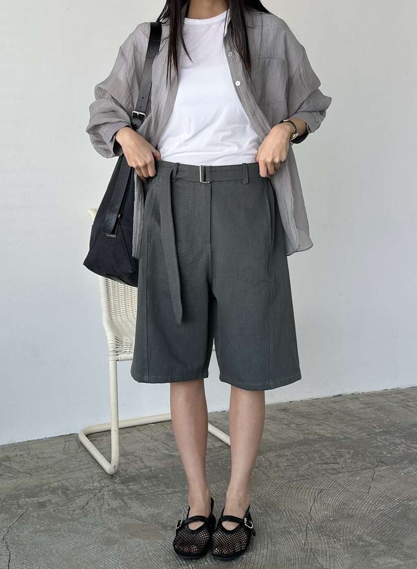 LE VASE韓國代購女裝新品26春夏人氣職業熱賣短褲含腰帶LE VASE短褲