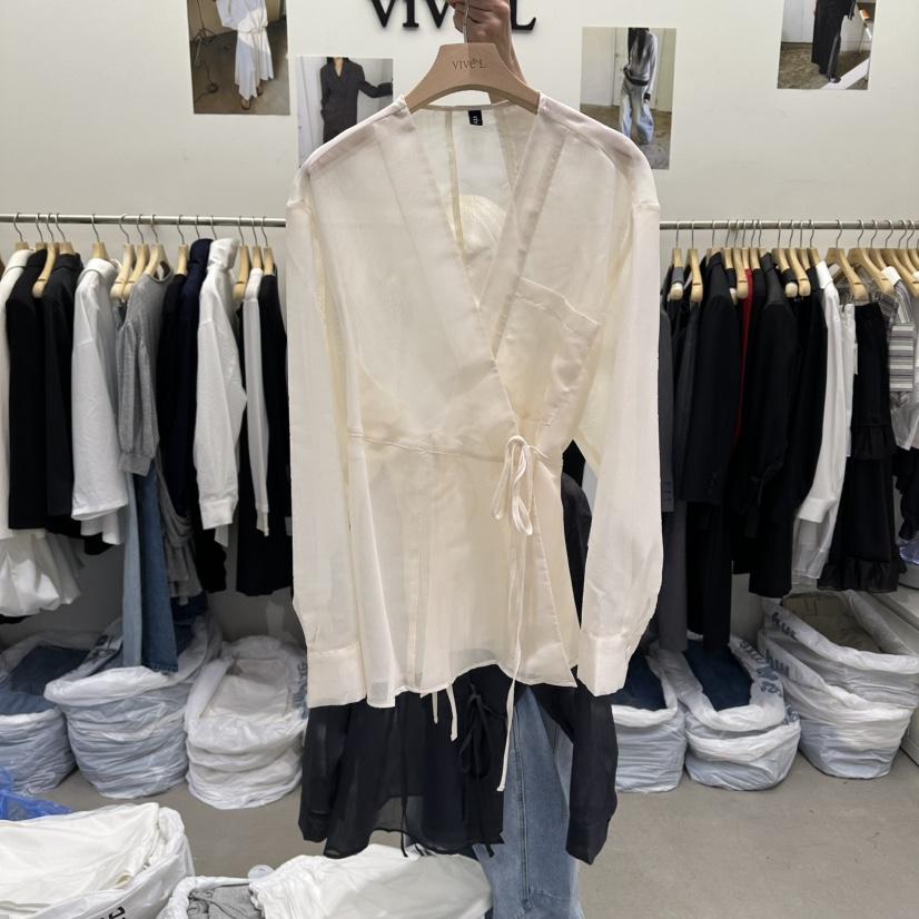 VIVEL韓國東大門直郵女裝新款推薦人氣休閑26春夏襯衫蕾絲衫VIVEL襯衫/蕾絲衫