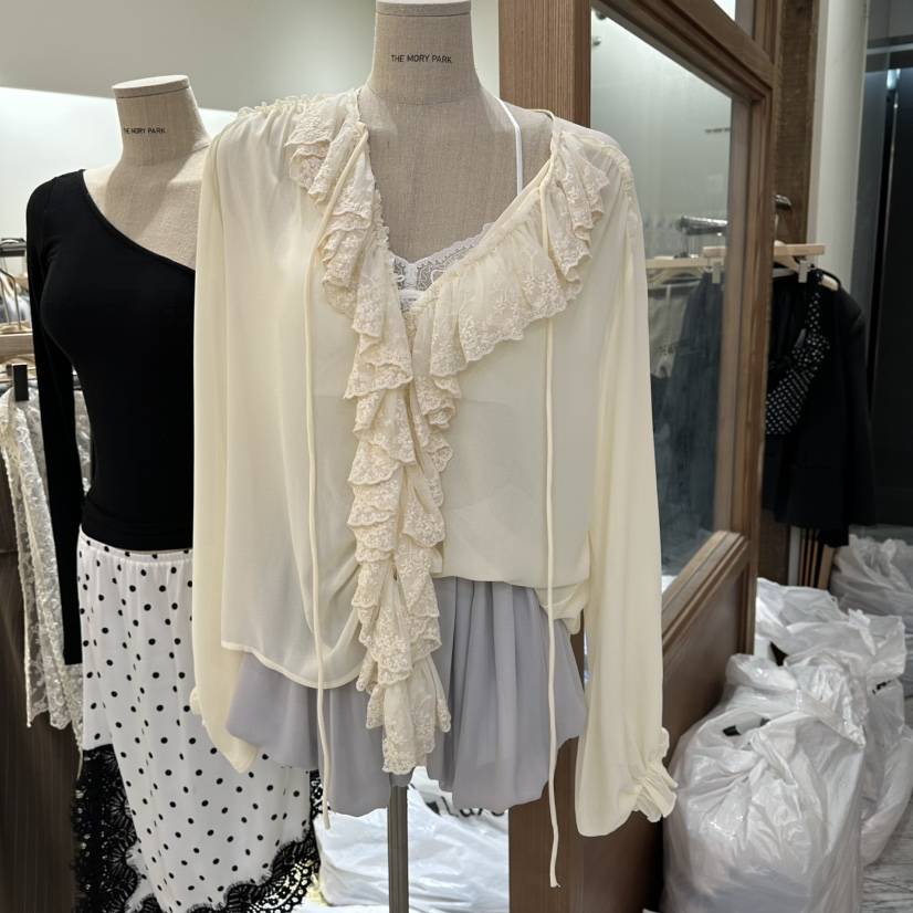 THEMORYPARK韓國東大門直郵女裝新款時尚職業熱賣襯衫蕾絲衫THE MORY PARK襯衫/蕾絲衫