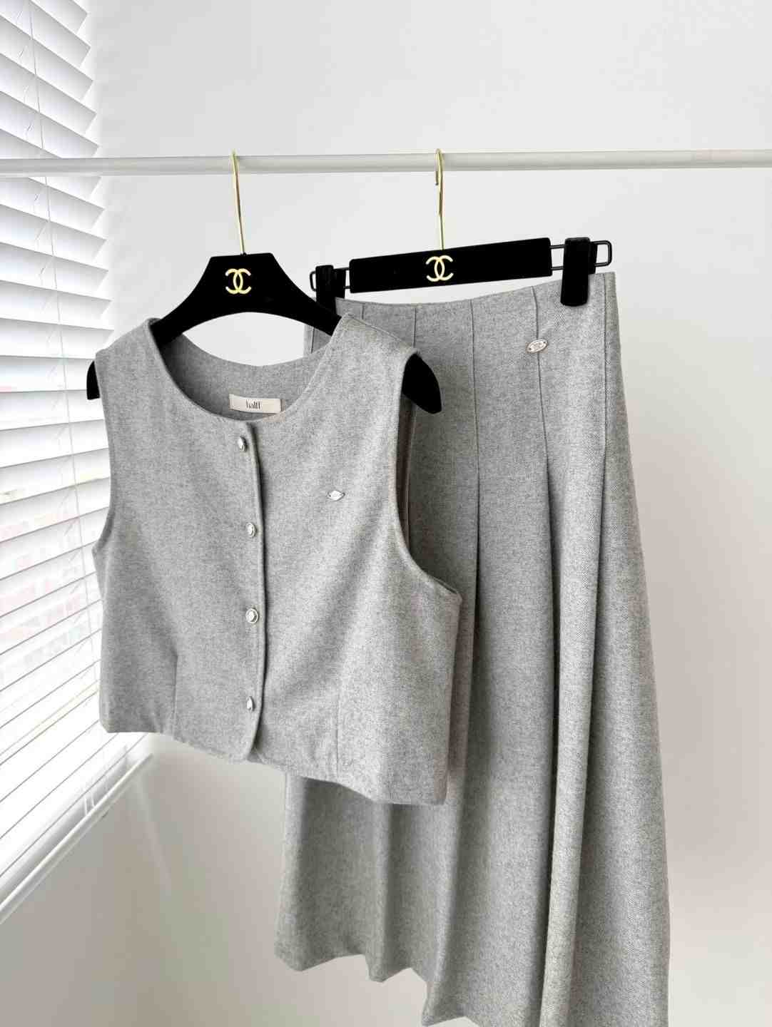 HALFF東大門實拍女裝新款26春夏人氣推薦時尚套裝不含配飾HALFF-2件起套裝