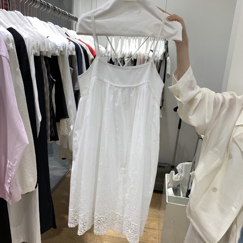 VERVEINE東大門實拍女裝新品時尚推薦真品人氣連衣裙蕾絲VERVEINE連衣裙