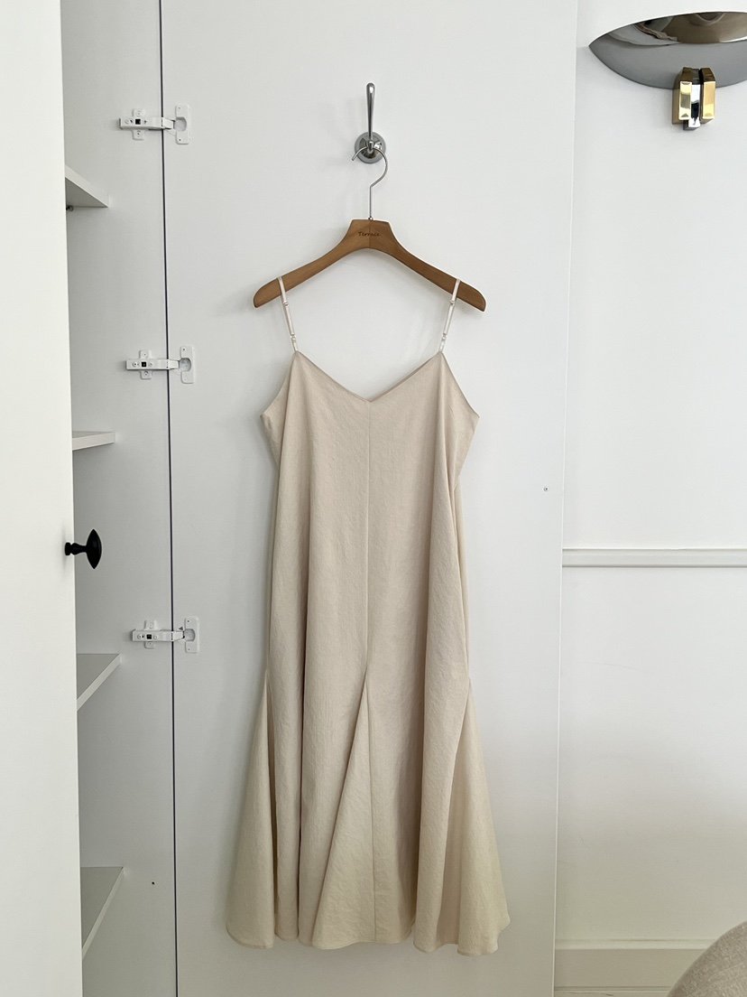 TERRACE韓國直郵女裝新品人氣熱賣職業26春夏休閑時尚連衣裙TERRACE連衣裙