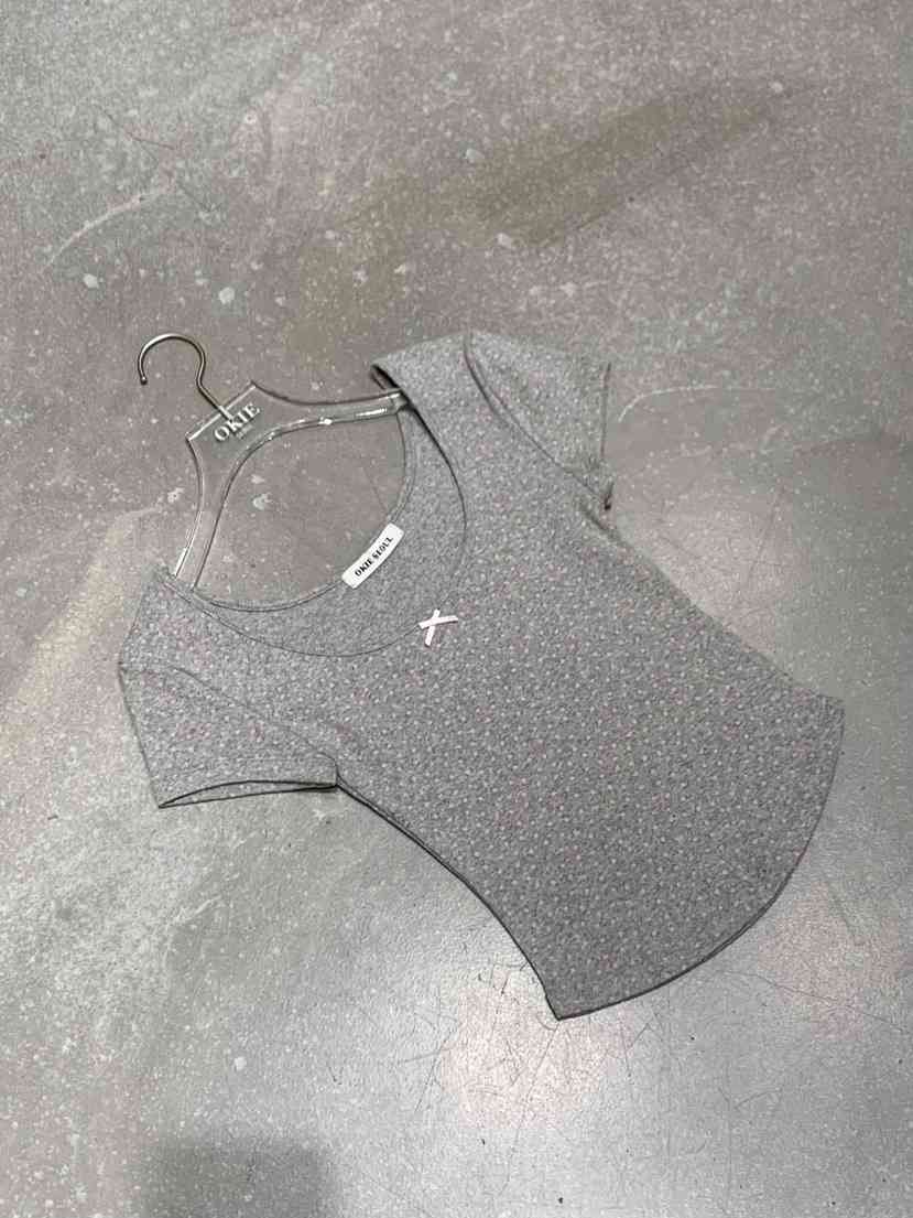 OKIE韓國代購女裝新款推薦職業熱賣人氣26春夏休閑時尚T恤OKIET恤