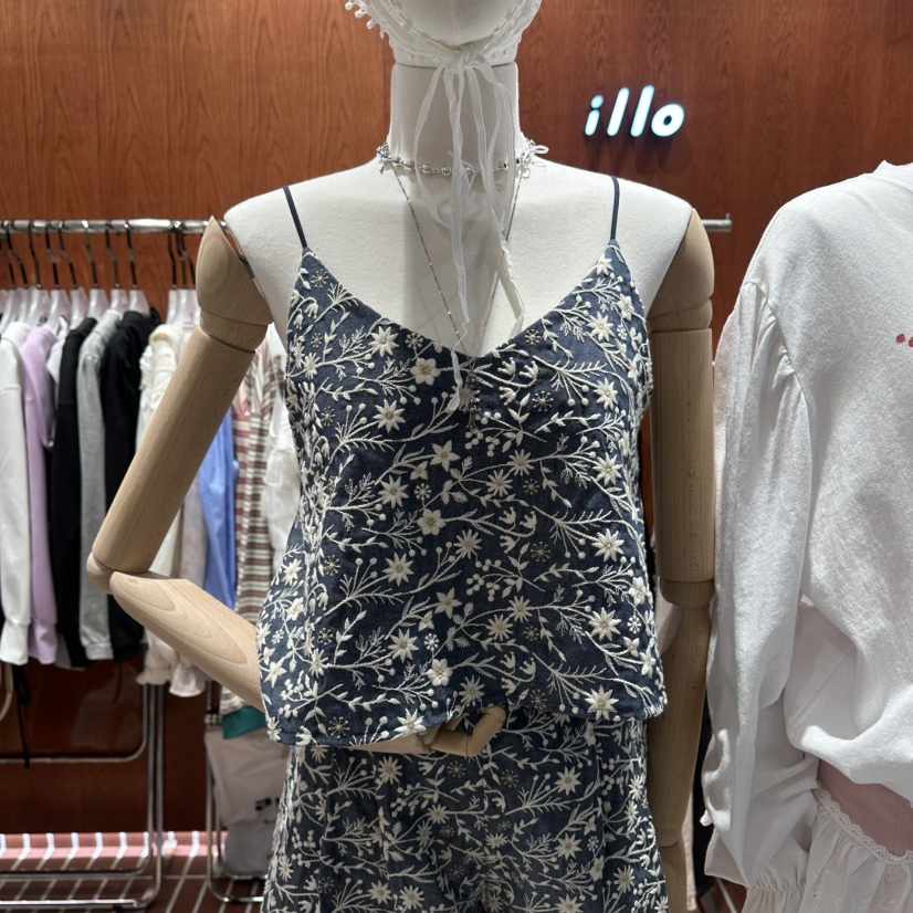 ILLO/MOCI韓國代購女士新款熱賣時尚推薦26春夏吊帶背心ILLO/MOCI吊帶/背心