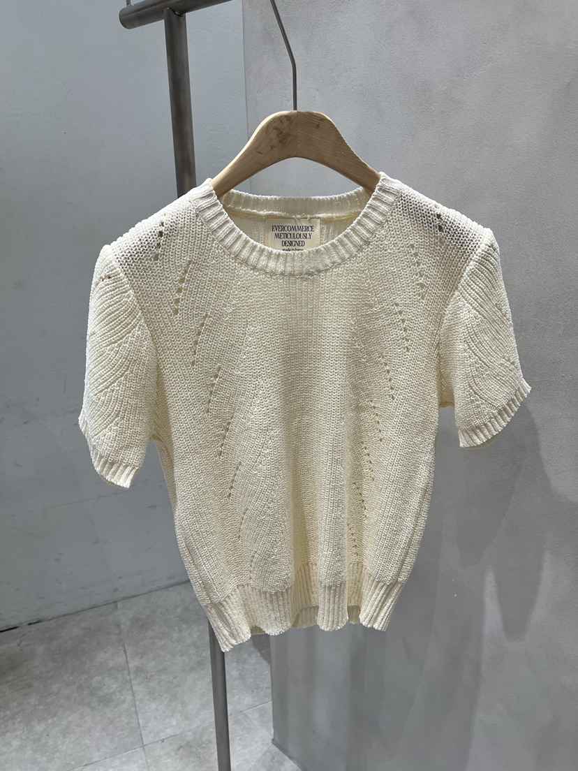 EVERCOMMERCE METICULOUSLY DESIGNED韓國代購女士新品時尚針織衫EVERCOMMERCE METICULOUSLY DESIGNED針織衫