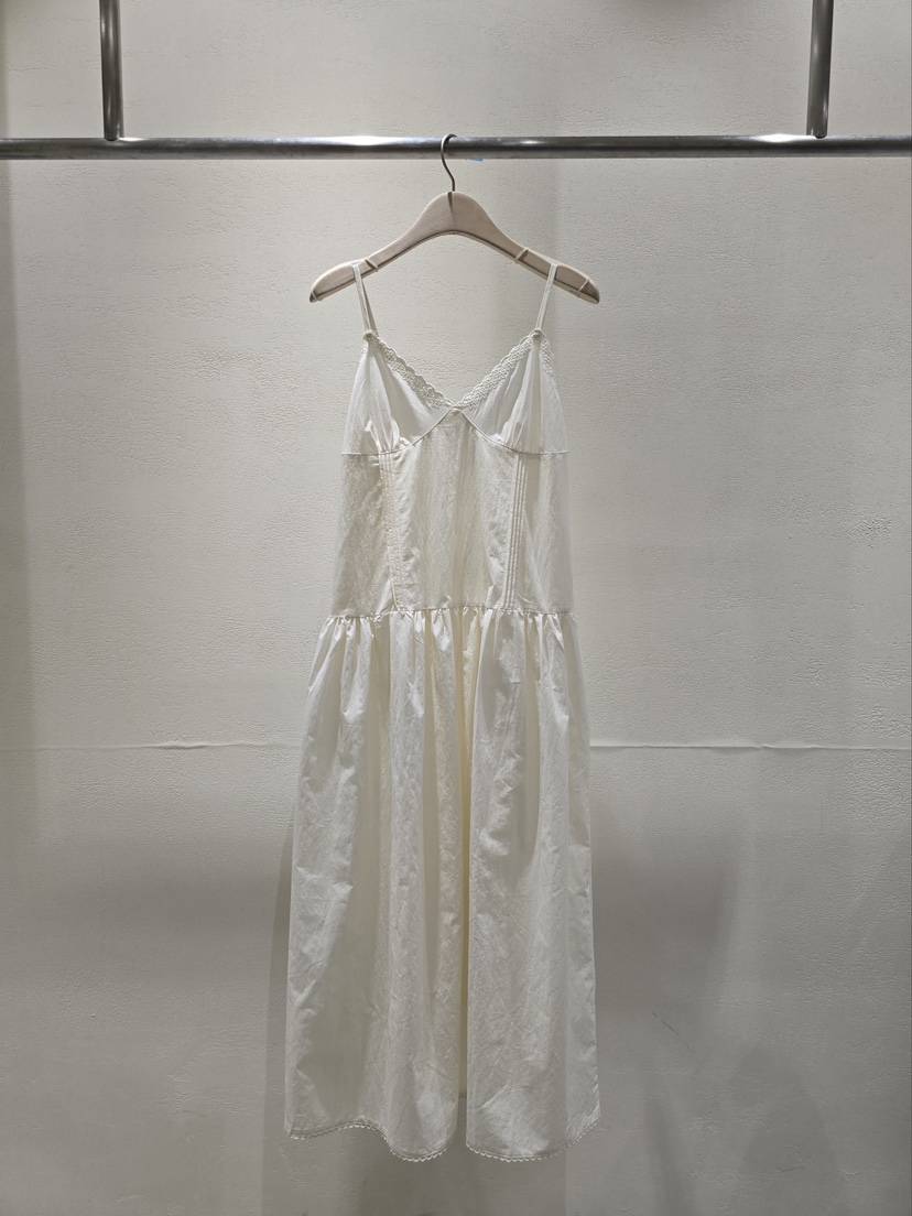 LIKEVAM韓國東大門直郵女裝新品推薦26春夏時尚休閑連衣裙LIKEVAM連衣裙