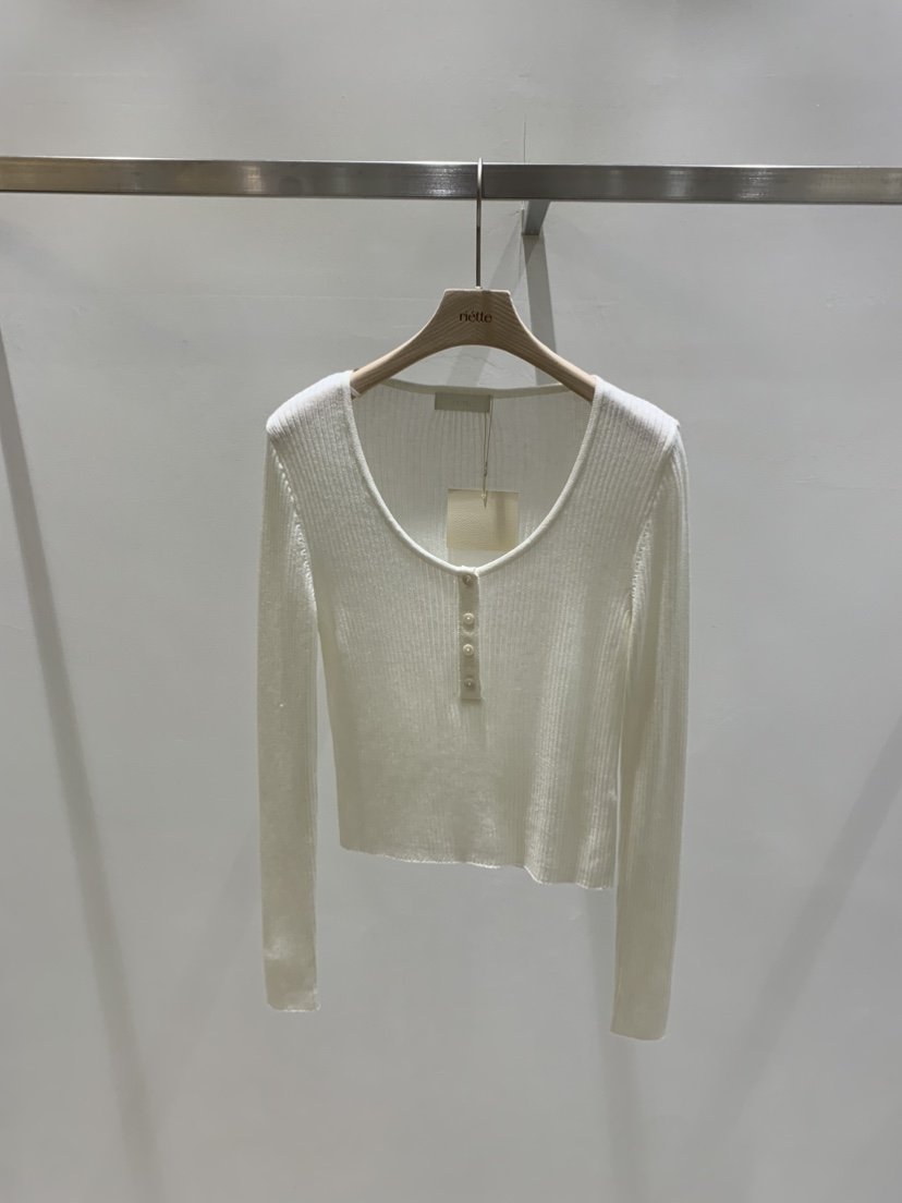 RIETTE韓國直郵女裝新款時尚職業26春夏休閑推薦熱賣長袖T恤RIETTE長袖T恤