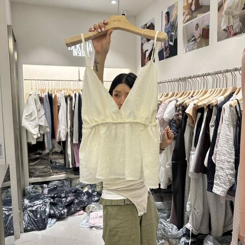 BERTHA韓國東大門代購女裝新款職業休閑推薦人氣吊帶背心BERTHA吊帶/背心