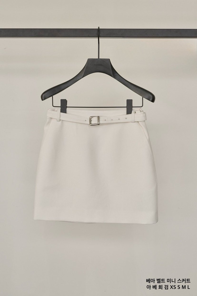 BLOSSOM韓國東大門代購女裝新款時尚26春夏熱賣短裙含腰帶BLOSSOM短裙