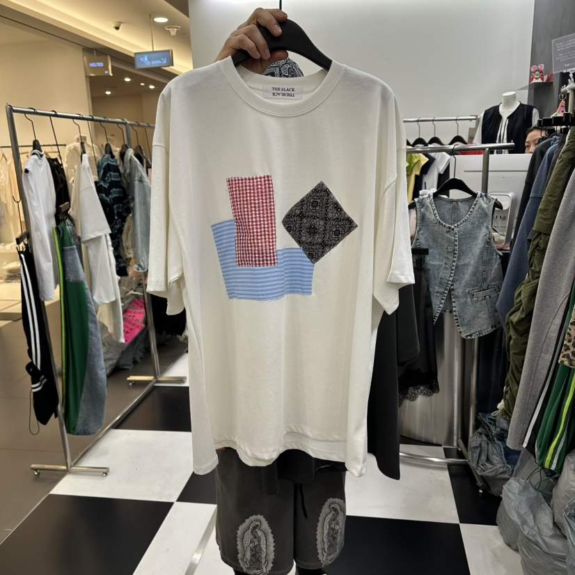 LADYBLACK/THE BLACK韓國直郵實拍女士新品時尚T恤刺繡LADYBLACK/THE BLACKT恤