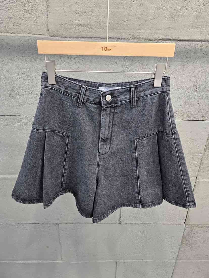 10CC韓國直郵實拍女士新品時尚熱賣推薦人氣職業26春夏短褲10CC短褲