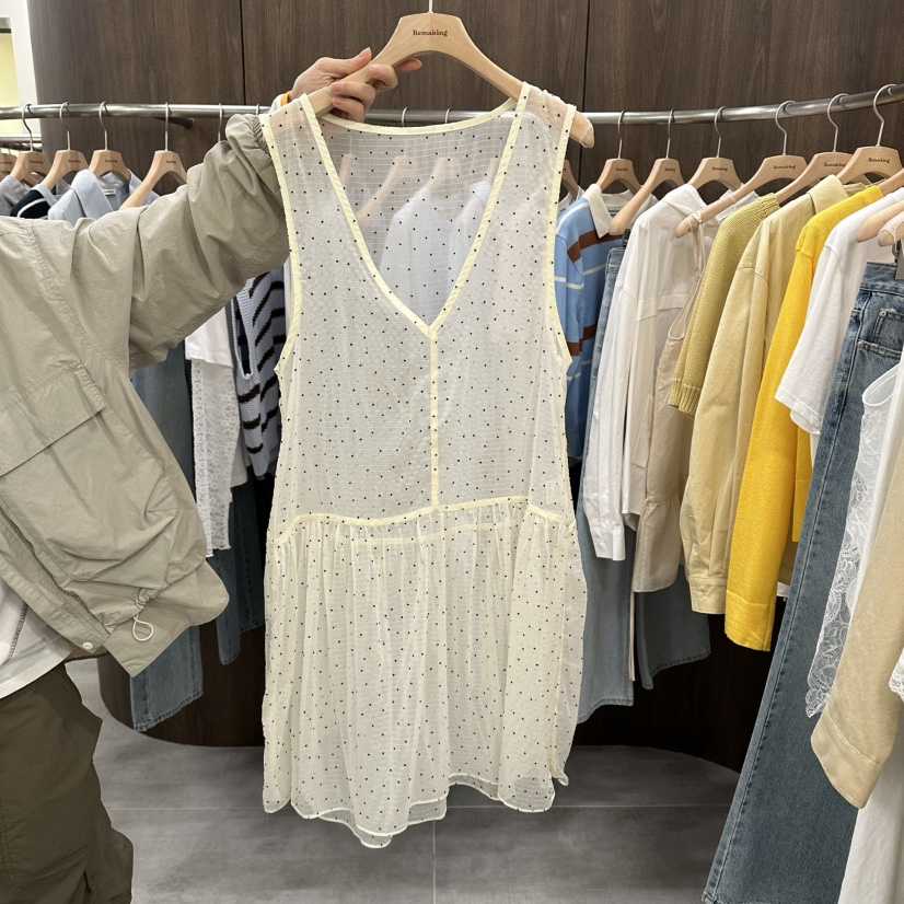 URBANSTORY/REMAKING韓國直郵女裝新品時尚推薦熱賣連衣裙Remaking/URBANSTORY連衣裙