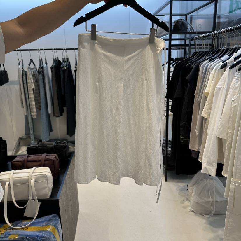 OSOO韓國直郵女士新品26春夏推薦職業休閑人氣半身裙中短裙OSOO半身裙/中短裙