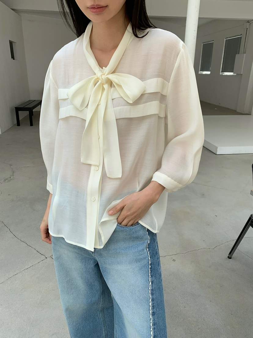 LOVE MY SANTA韓國東大門直郵女士新品26春夏襯衫蕾絲衫褶裥Santa/LOVE MY SANTA襯衫/蕾絲衫