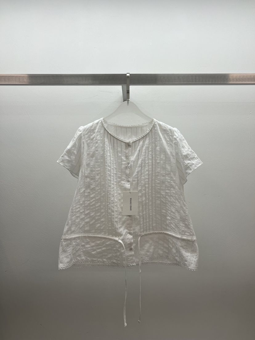 WEARABLE-L韓國直郵實拍女裝新款熱賣休閑26春夏襯衫蕾絲衫WEARABLE襯衫/蕾絲衫