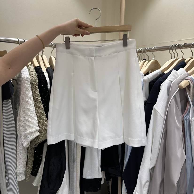 VINTAGE VIBE韓國東大門直郵女士新品時尚職業人氣短褲褶皺VINTAGE VIBE短褲