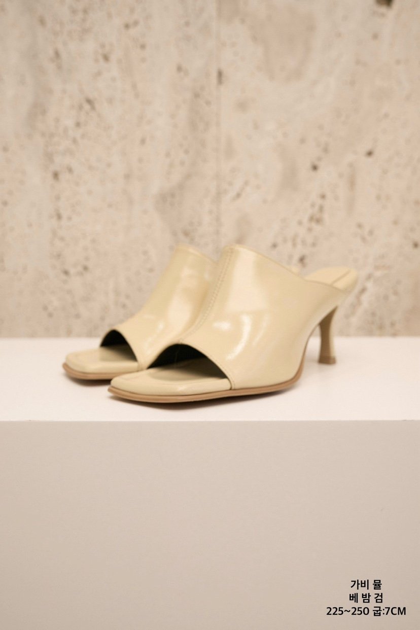 BLOSSOM韓國東大門直郵女裝新品熱賣人氣時尚推薦涼鞋拖鞋BLOSSOM涼鞋/拖鞋