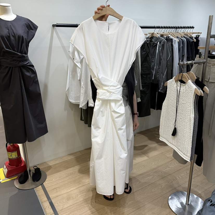 WINSOME韓國直郵實拍女裝新款26春夏職業時尚熱賣人氣連衣裙WINSOME連衣裙