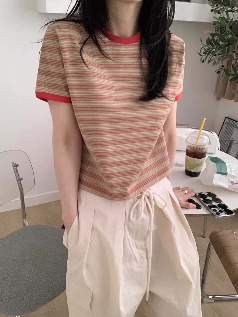 PLANTS ON GRAY韓國直郵實拍女裝新品推薦熱賣26春夏T恤PLANTS ON GRAYT恤