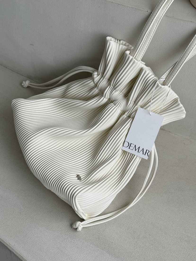 DEMAR韓國東大門直郵女士新品推薦熱賣時尚單肩斜跨包褶皺DEMAR單肩/斜跨包