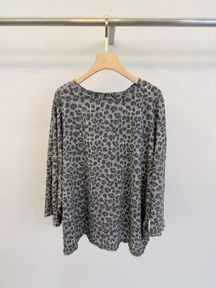 FORM韓國直郵實拍女士新品熱賣休閑時尚職業26春夏T恤豹紋圓領FORMT恤