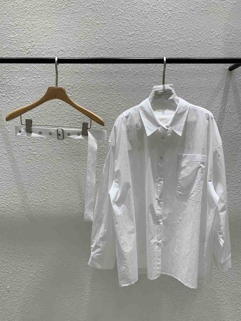 LUCY SALON韓國代購女士新款人氣推薦襯衫蕾絲衫含腰帶鏤空LUCY SALON襯衫/蕾絲衫