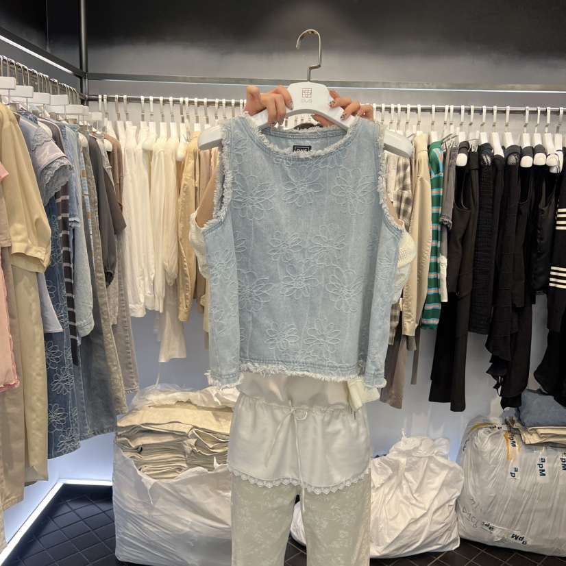 OUS/INCH-L韓國東大門代購女裝新品推薦職業吊帶背心花朵OUS/INCH吊帶/背心