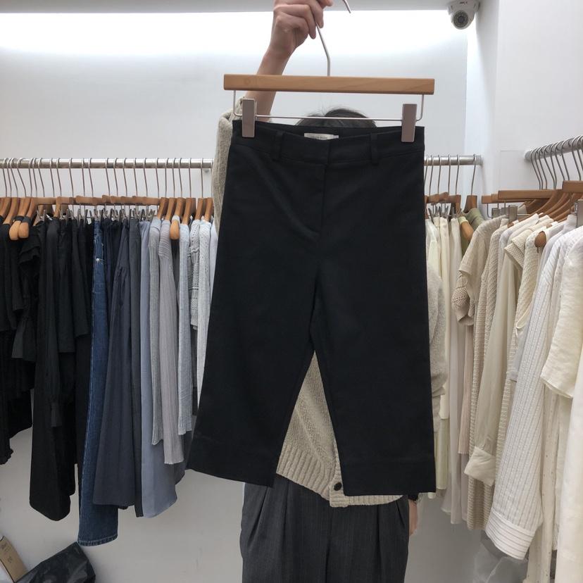 DRESS ROOM韓國直郵實拍女裝新款人氣休閑短褲七分褲開衩DRESS ROOM短褲