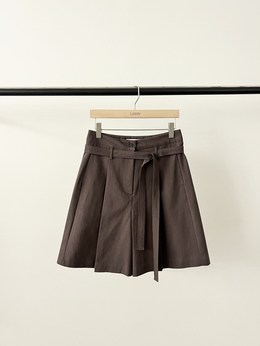 LOGON韓國直郵女士新品推薦職業休閑熱賣人氣短褲含腰帶紐扣LOGON短褲
